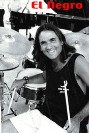 eL Negro Hernandez : drums